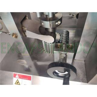 Tableteadora automática MT-120 (Tabletas GRANDES) Monopunzón